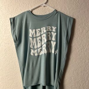Yoga 6 Merry X3 tee